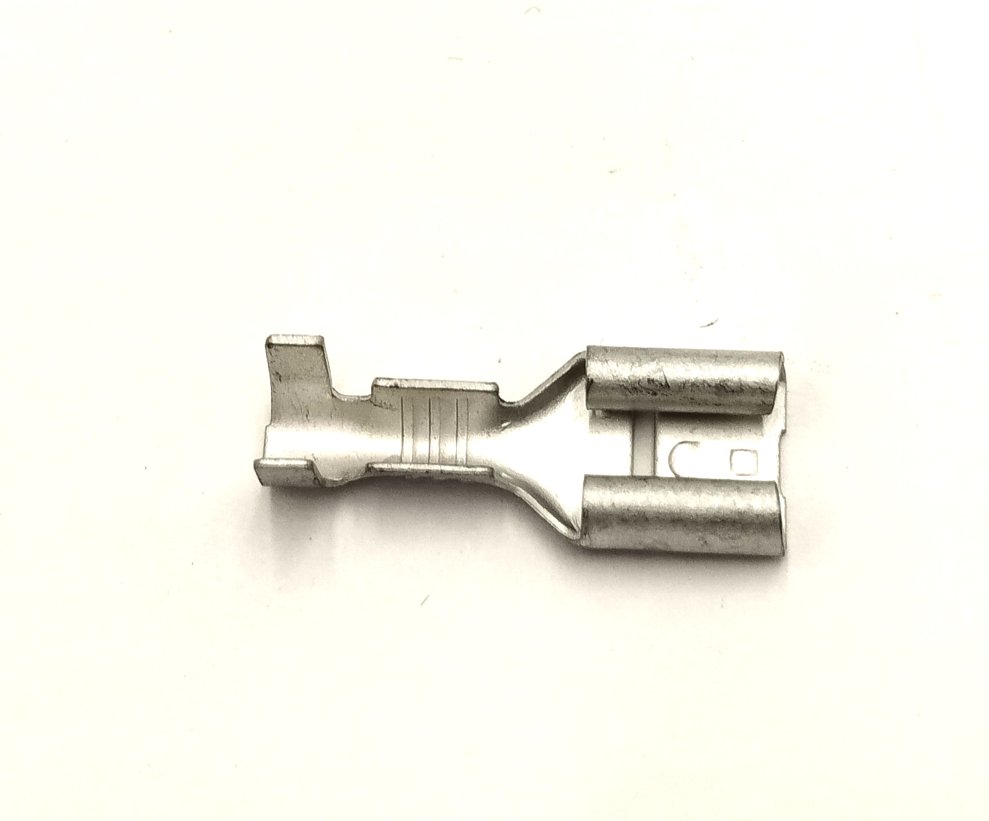 Spade Terminal 1/4"" Female