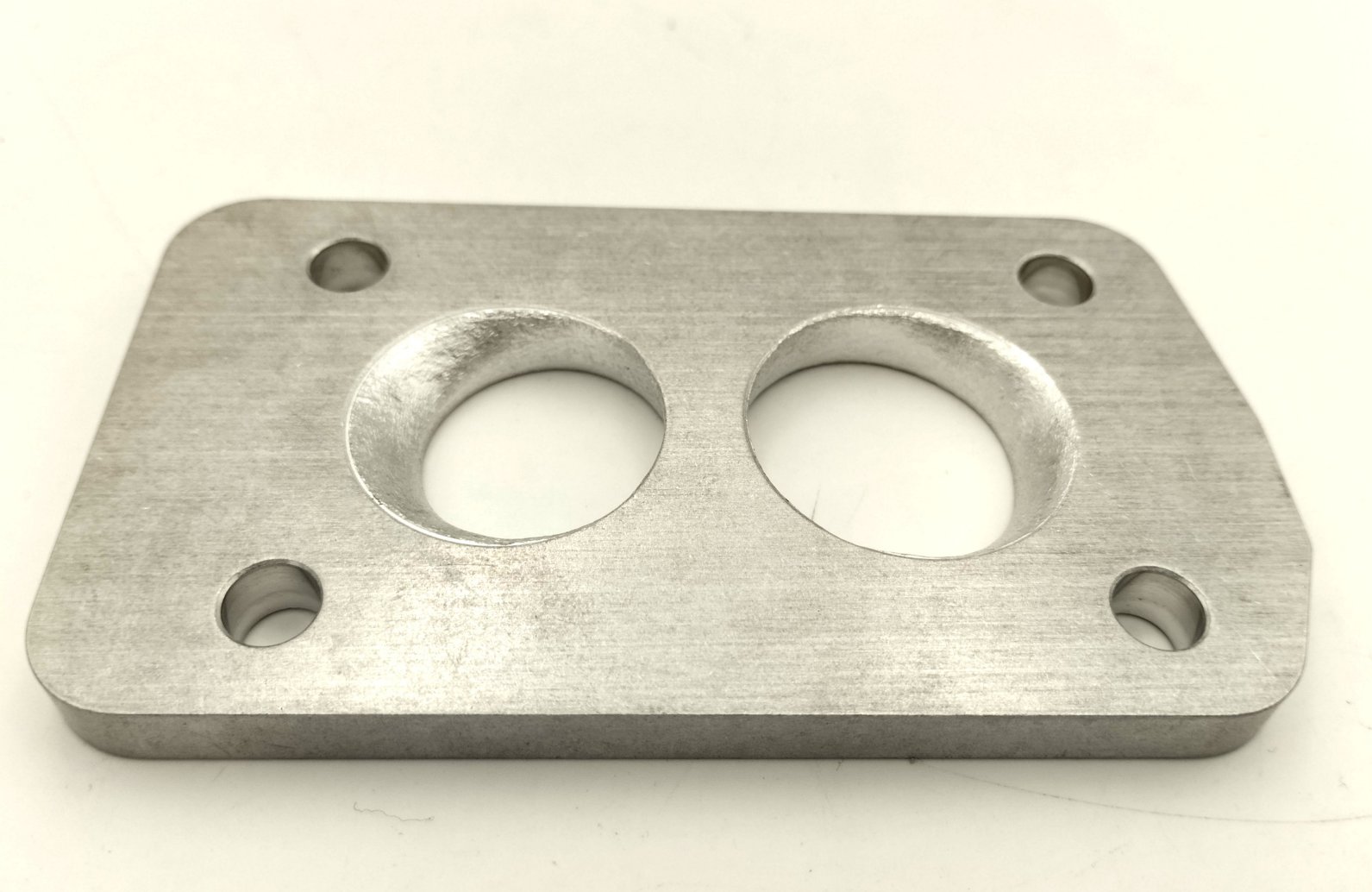 Base Adaptor Toyota Primera / Nissan Sunny 44mm x 80mm