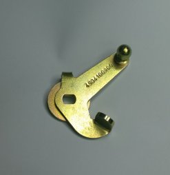 DCOE Lever R/H with joining tab